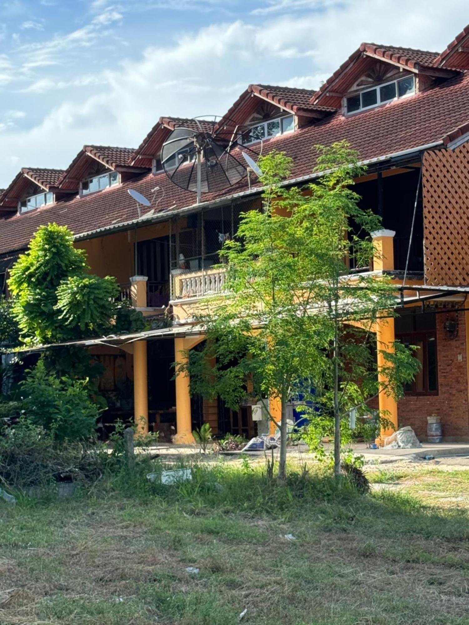 Dikachaya Hostel Chaweng  Exterior photo